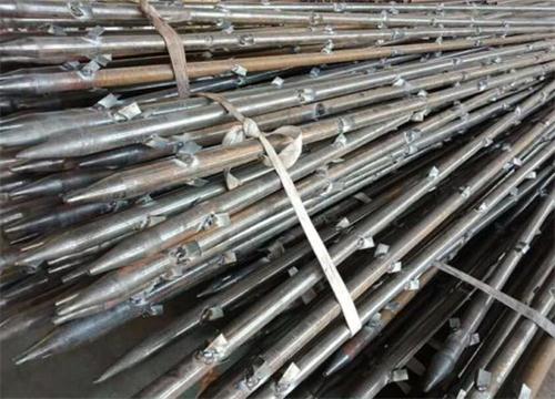 南关管棚钢花管加工